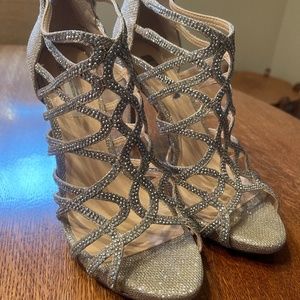 INC International Concepts Champagne Heels Size 7.5 Medium